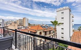 Must Stay - Finikoudes Seaview